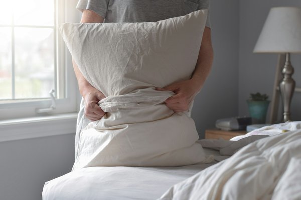 Housses d'oreiller anti-punaise de lit : protection et confort assurés